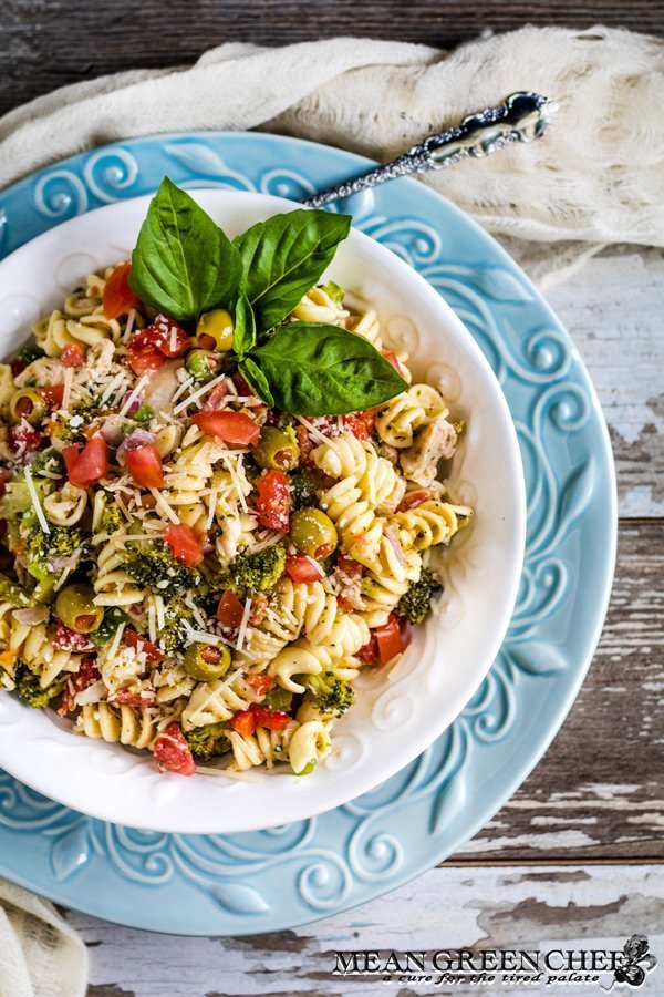 Easy Italian Chicken Pasta Salad